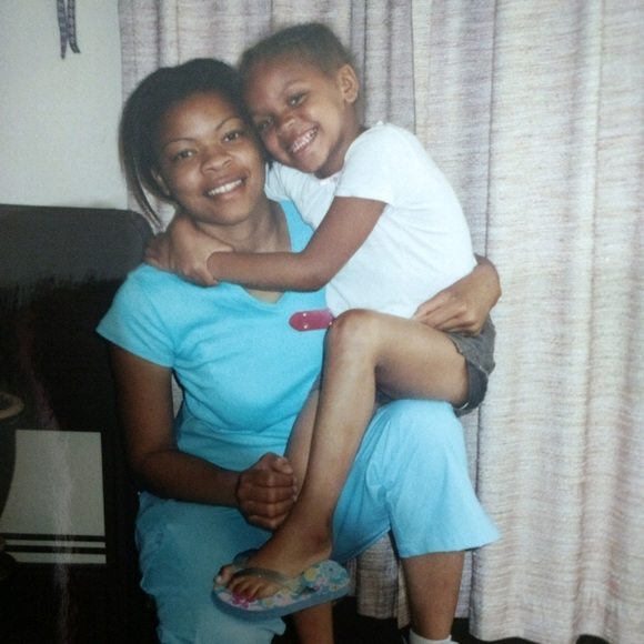 Meet the Posher - Picture 4 of 5